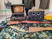   Выставка-инсталляция «За Родину»