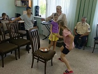 «Околица» в гостях у «Доброты»